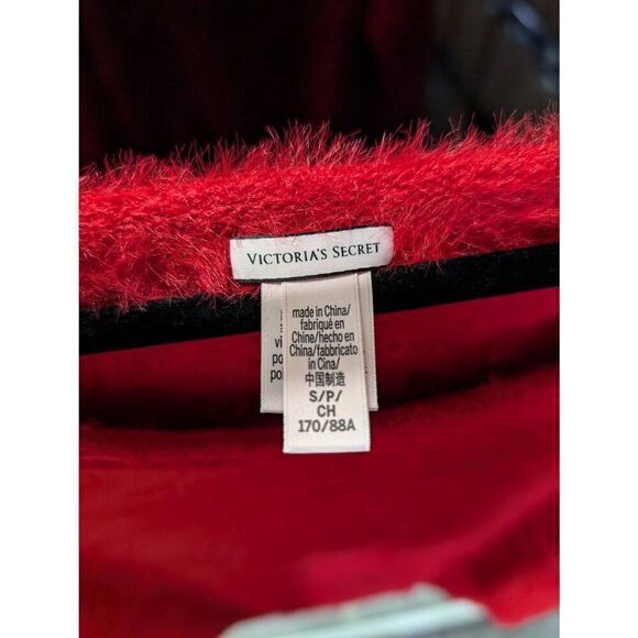 Victoria's Secret Fuzzy Sweater Red Holiday Pullover Top Rib Trim Long Sleeves W - Picture 3 of 5